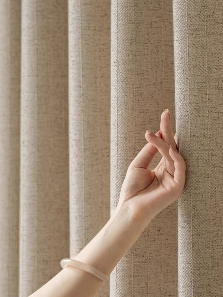 ستائر قماش لينن صورة 2 - صن رول ستاير وكنب ومجالس عربية 